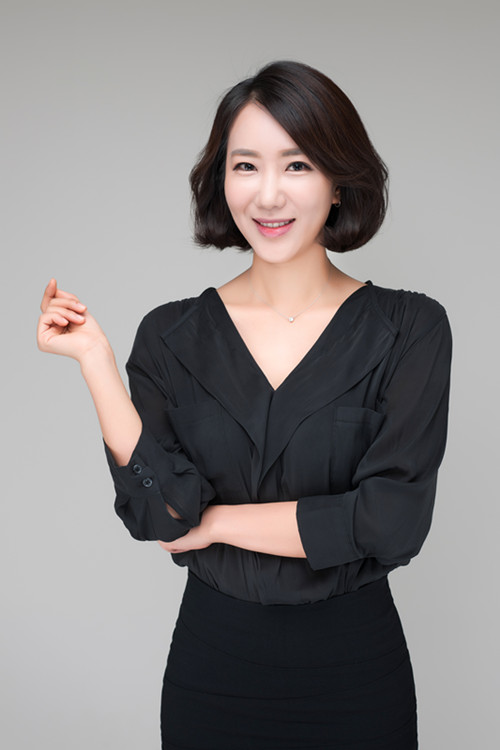 卢湾千佼填 国际高级纹绣师